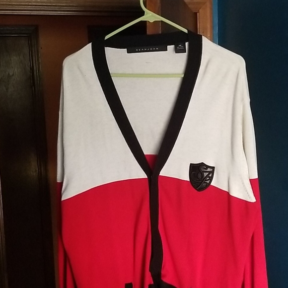 Sweater - Picture 2 of 4